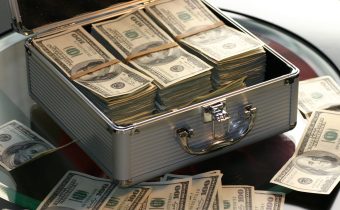 How to get instant cash loans