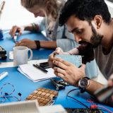 Manufacturing Process For A Smartphone