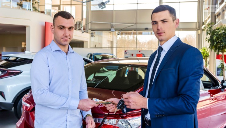 How To Find Dealerships That Will Pay Off Your Trade Near Me