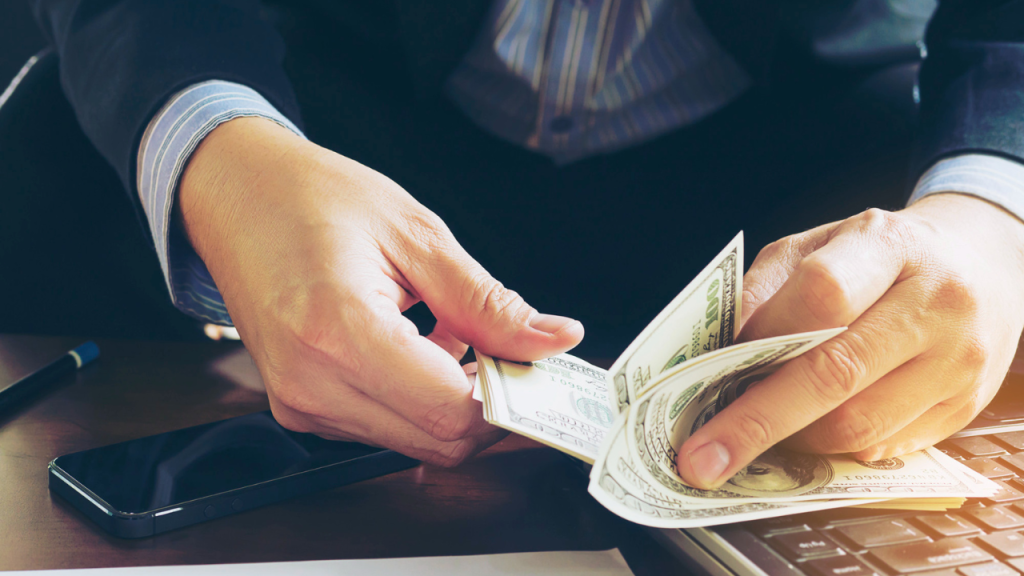 What To Know Before Taking A Cash Advance